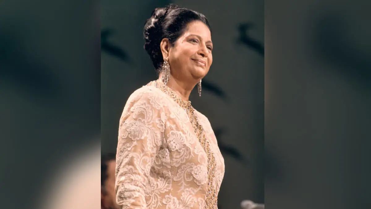 "أم كلثوم" تشعل أزمة بين "ساسيرو" ومحسن جابر 