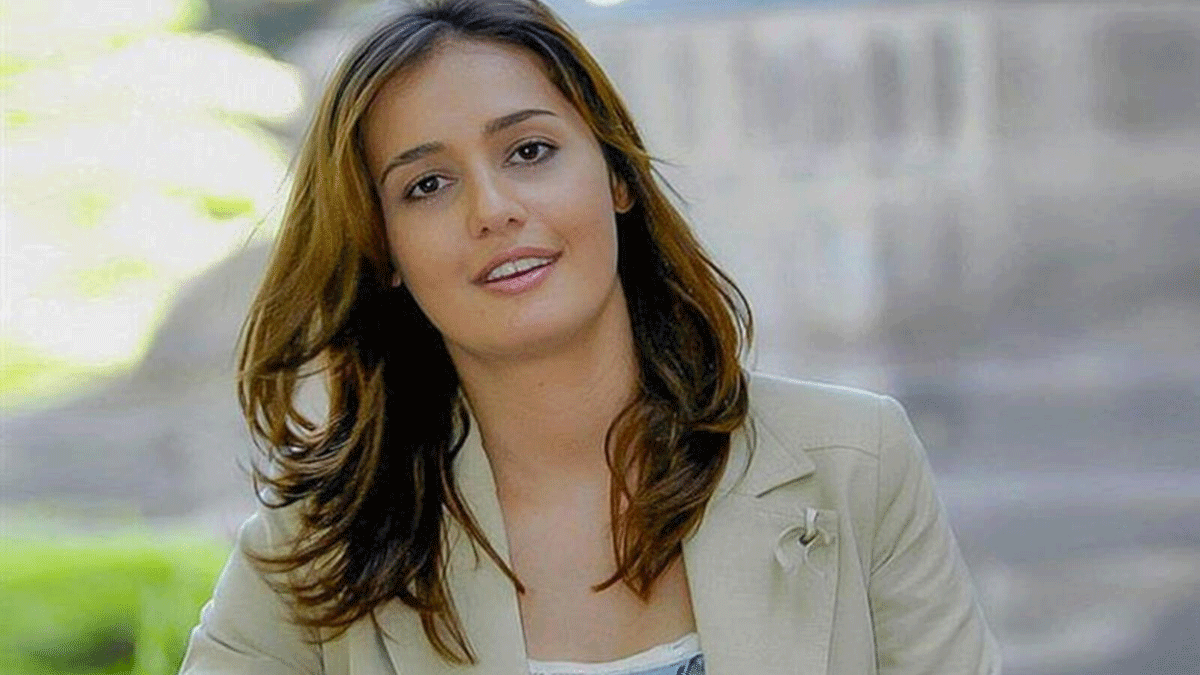 حلا شيحة ترد على مهاجمي إطلالتها الجريئة: ملابسي حرية شخصية‎