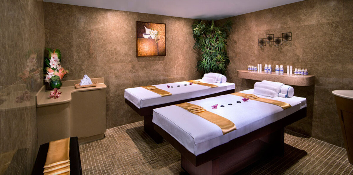 ما سر "الغرف الحمراء" التي تحاربها الكويت في مراكز المساج