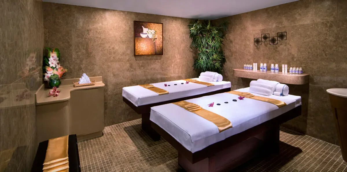 ما سر "الغرف الحمراء" التي تحاربها الكويت في مراكز المساج