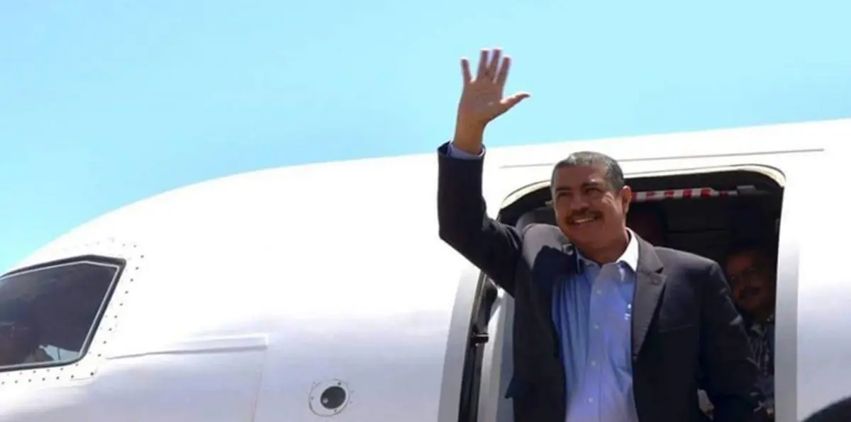 نائب الرئيس اليمني يغادر عدن متجهًا إلى الرياض