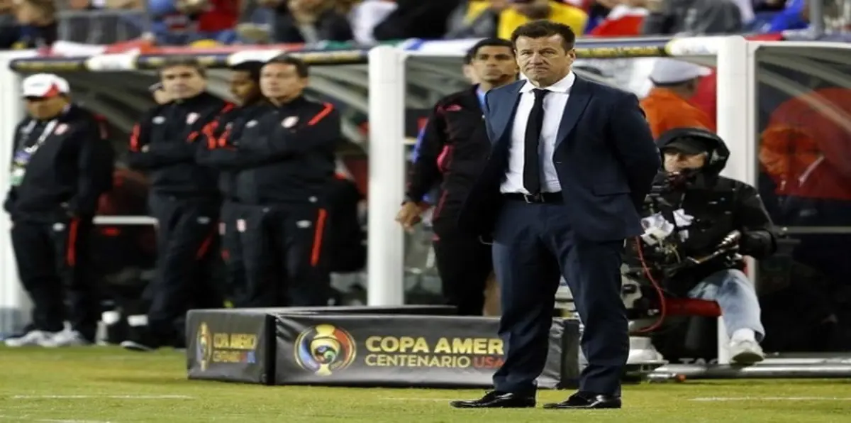 إقالة دونغا من تدريب البرازيل