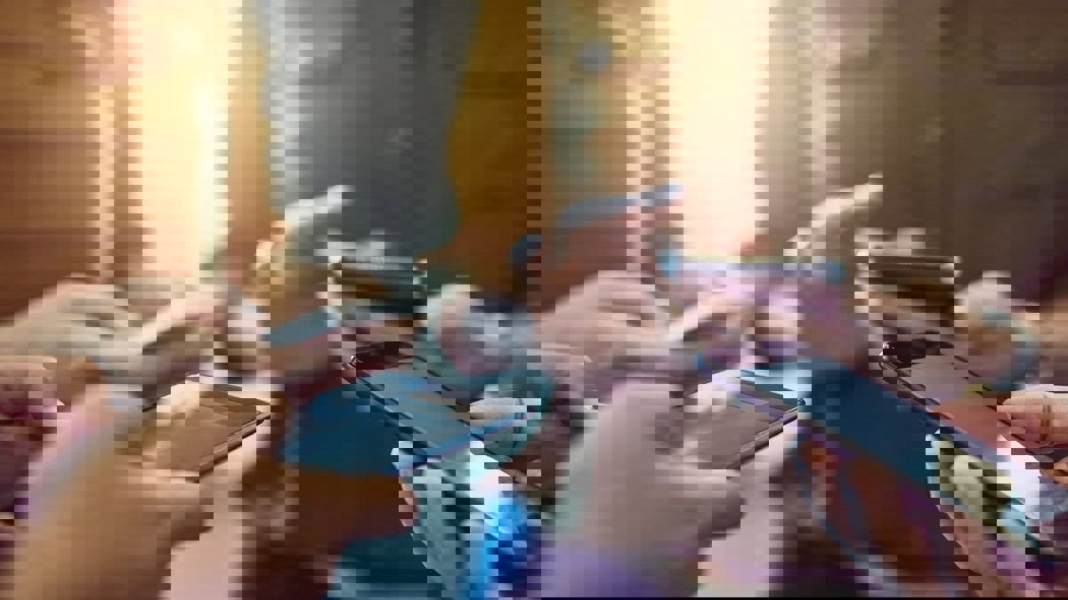 الصين تفرض قيودا على إشعارات تطبيقات الهواتف المحمولة