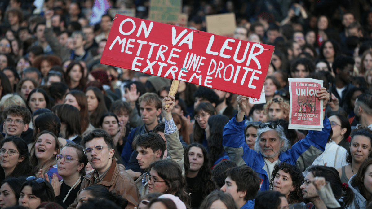 قبيل الانتخابات الفرنسية.. انقسام اليسار في مواجهة "اليمين المتطرف"