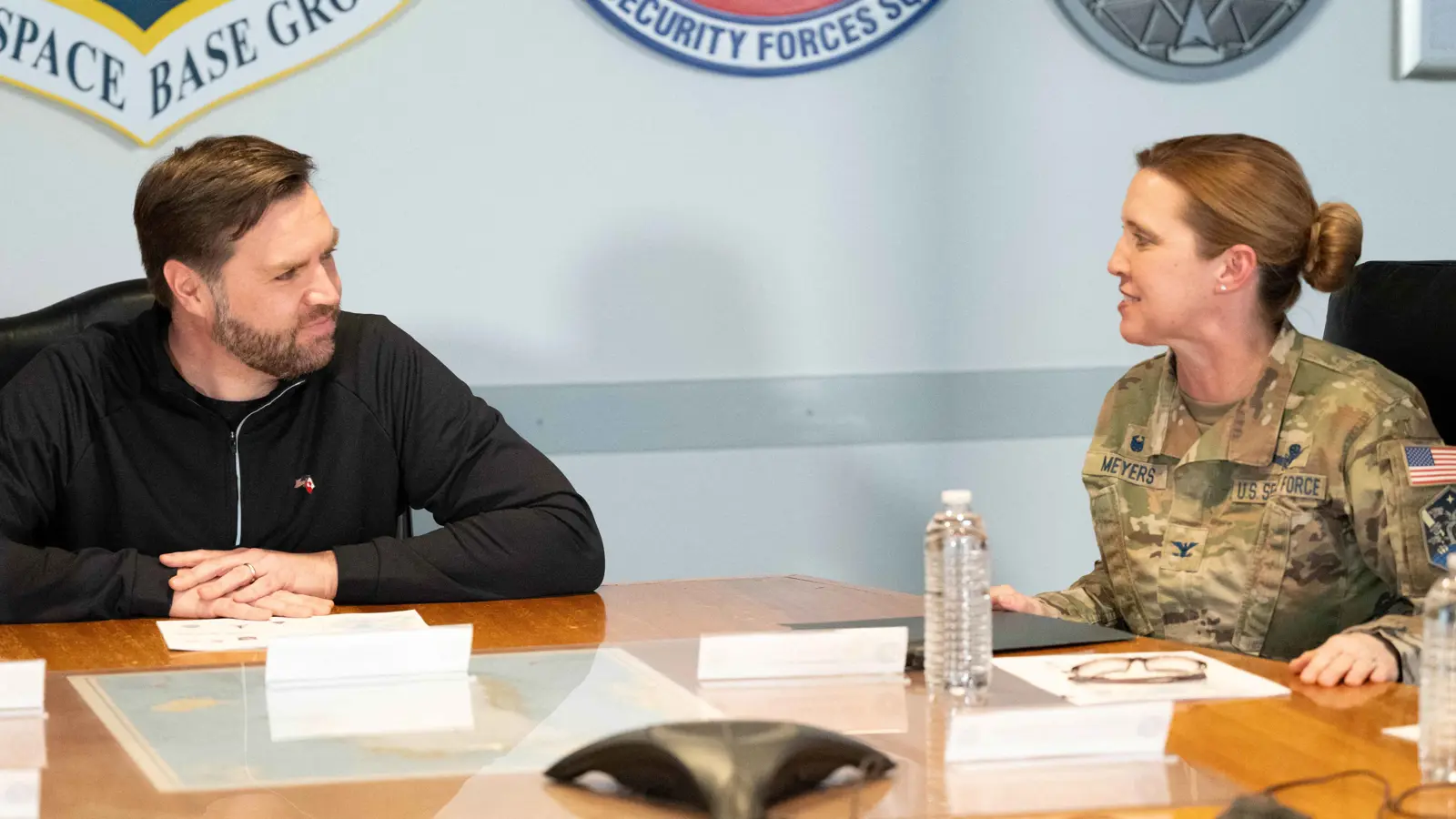 إقالة "مفاجئة" تكشف نوايا ترامب بشأن غرينلاند