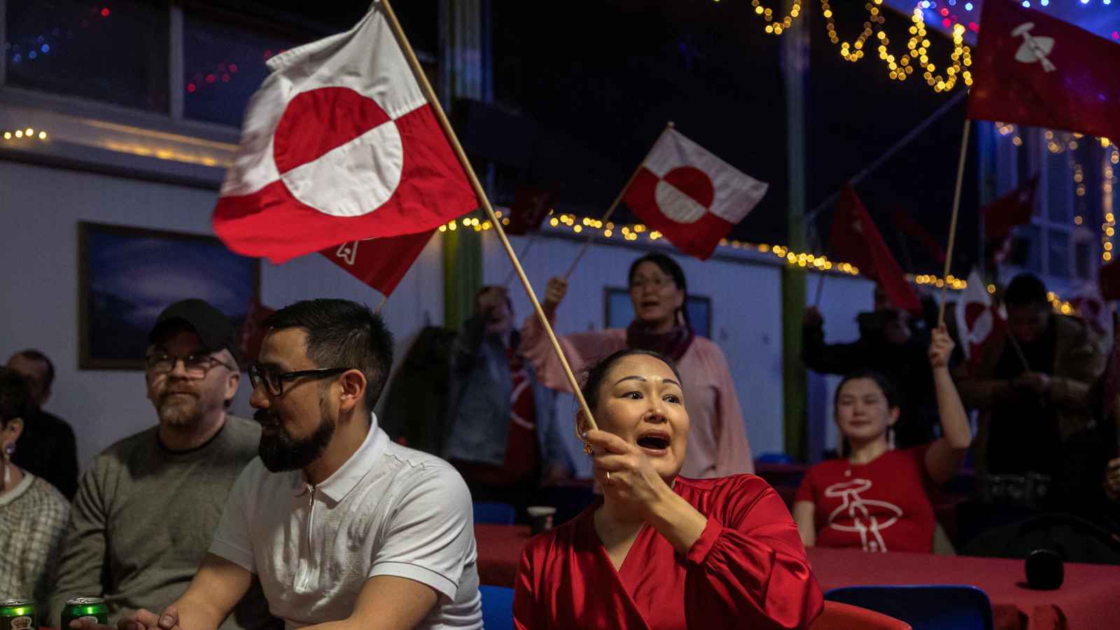 قبيل زيارة وفد أمريكي.. سكان غرينلاند يتحدون ضد ترامب