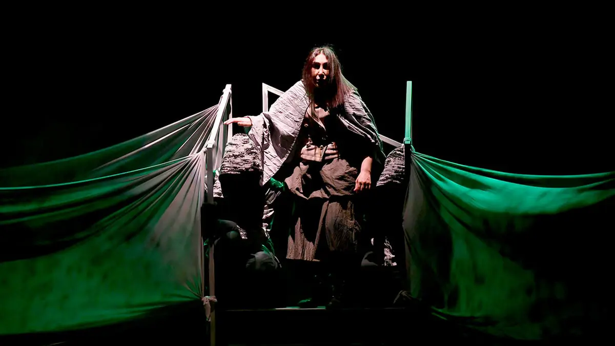 "طاهرة" تفوز بجائزة أفضل عرض متكامل في مهرجان الكويت المسرحي