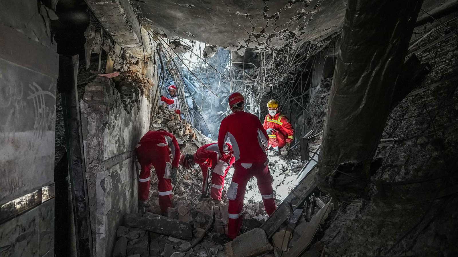 خطط على 3 مستويات.. إيران تراجع دفاعها إثر إخفاق "الأسد الصاعد"