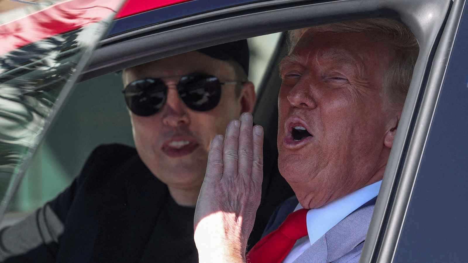 الإنفاق الفيدرالي يُشعل معركة جديدة بين ترامب وماسك