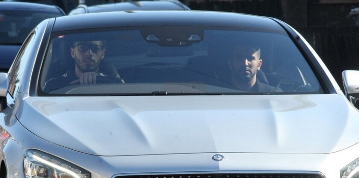 ماذا فعل رياض محرز ليلحق بتدريبات ليستر؟