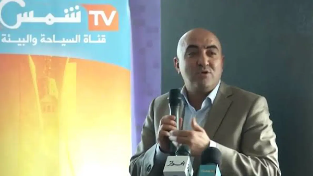 الجزائر.. اعتقال مدير قناة تلفزيونية بتهمة ابتزاز برلمانيين
