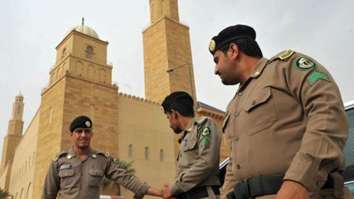 بعد شهر من التحقيقات.. الشرطة السعودية تحل لغز  جريمة غامضة بطلتها خادمة هندية