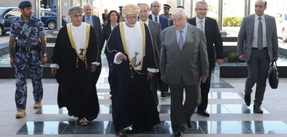 بالصور.. وزير الخارجية السوري وليد المعلم يزور سلطنة عمان للمرة الثانية منذ 2011