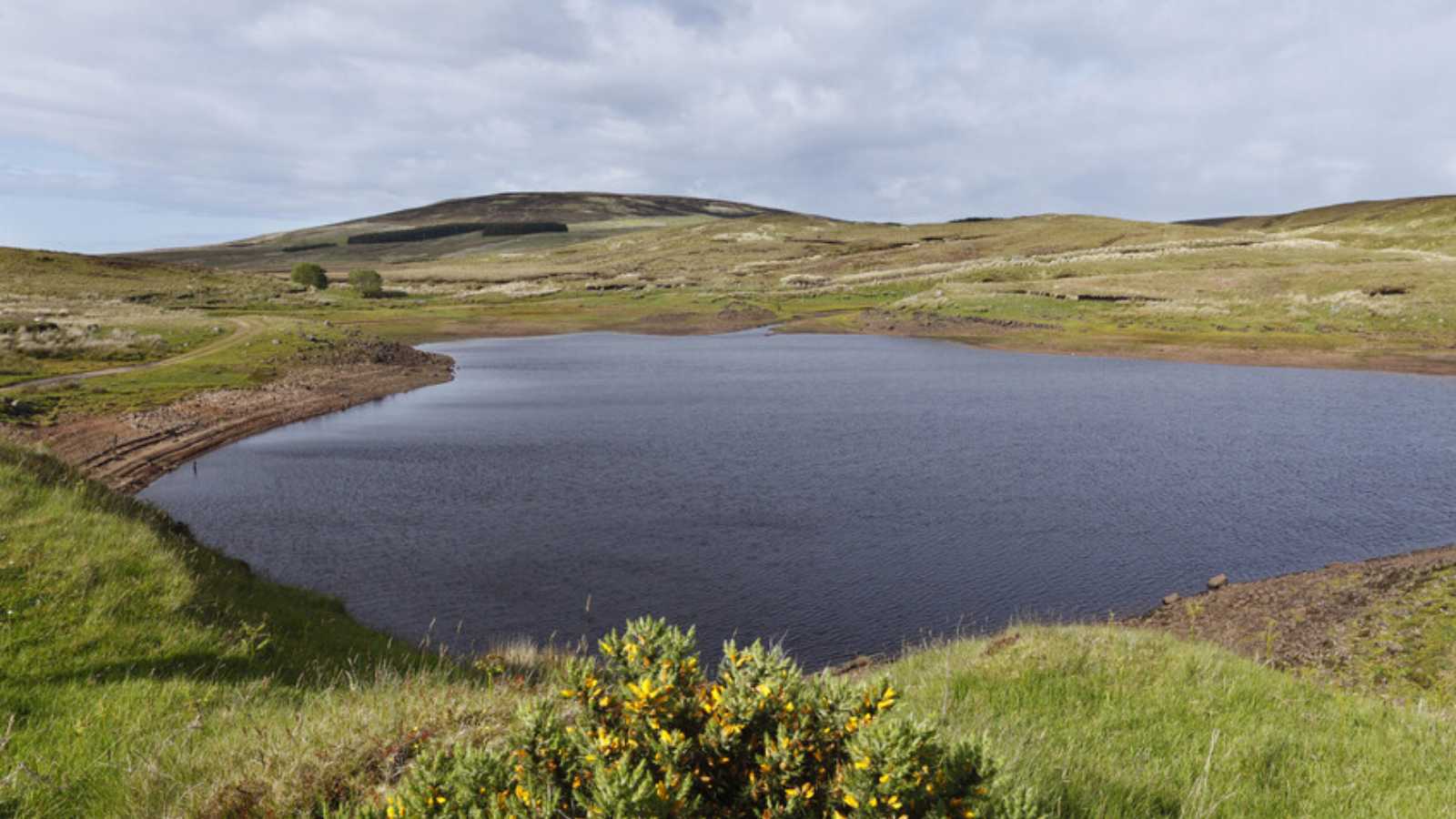 "البحيرة المتلاشية".. ظاهرة غامضة تنسج قصص الأشباح والأساطير