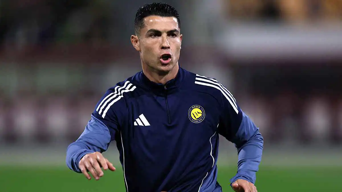 قلوب بألوان النصر: أول رد فعل من كريستيانو رونالدو منذ اندلاع أزمة التمرد (صورة)
