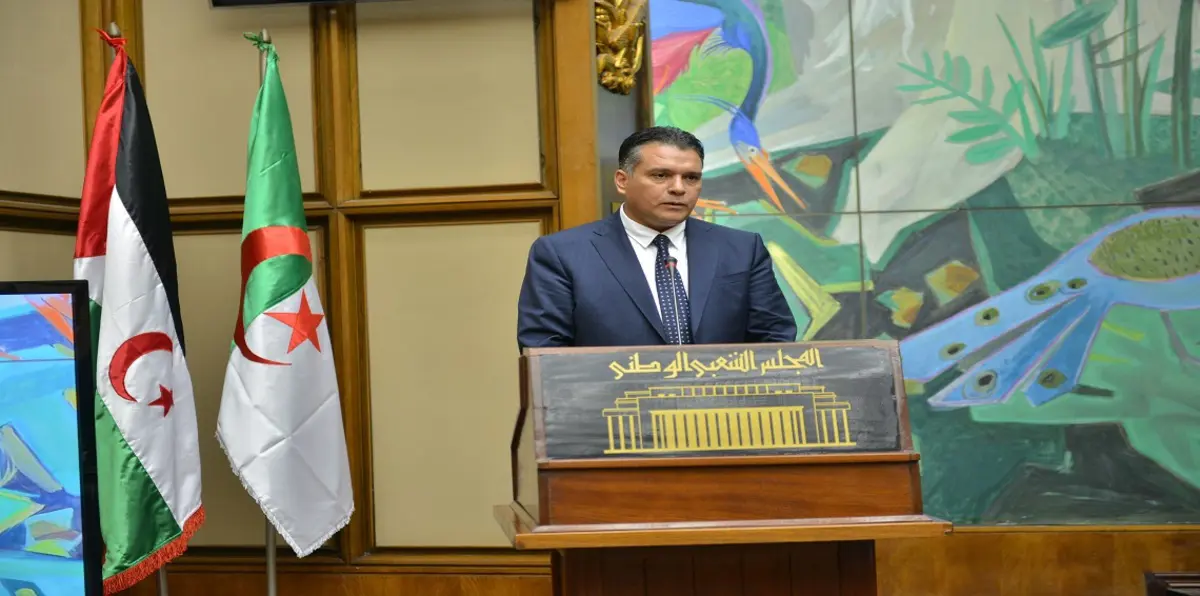 معاذ بوشارب.. من إداري بسيط إلى عاشر رئيس للبرلمان الجزائري