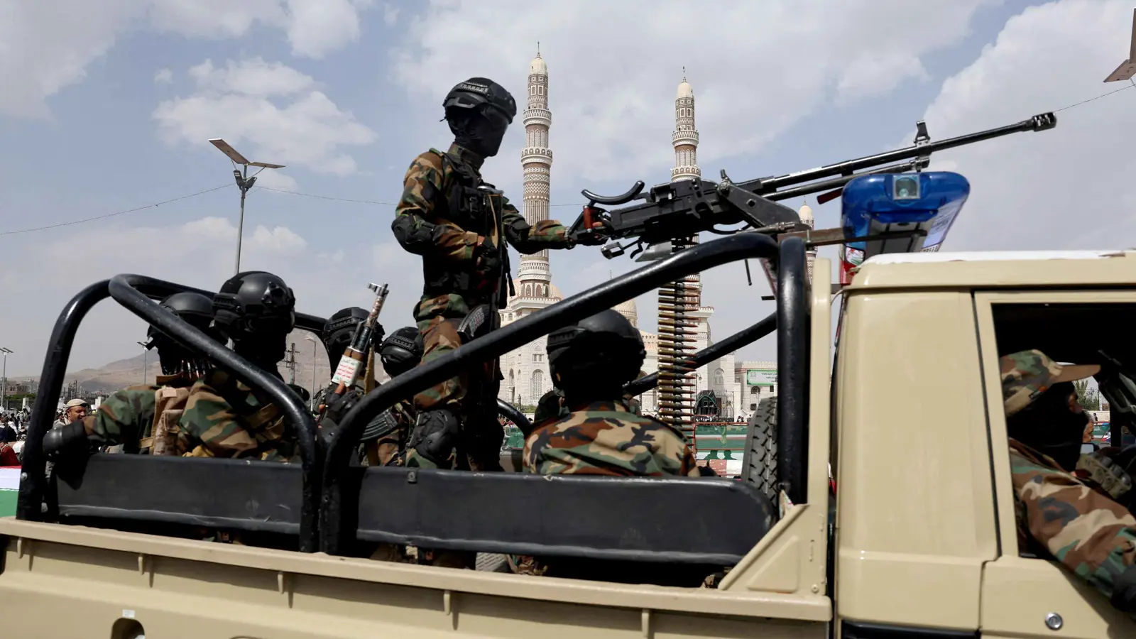 بعد توقف حرب إيران.. هل يعود تصعيد الحوثيين إلى مأرب؟