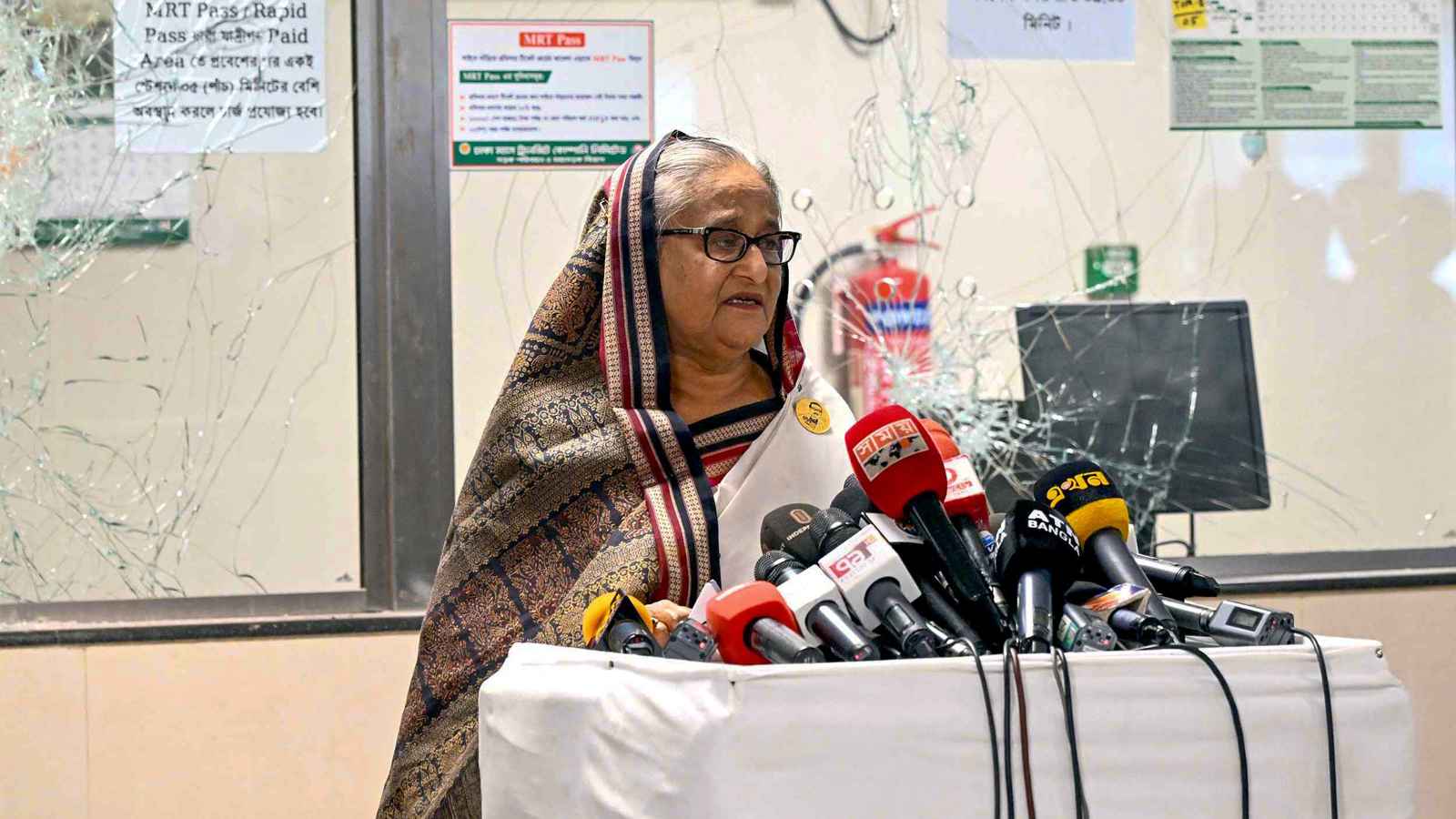 بنغلادش تطلب من الهند تسليم الشيخة حسينة للمحاكمة