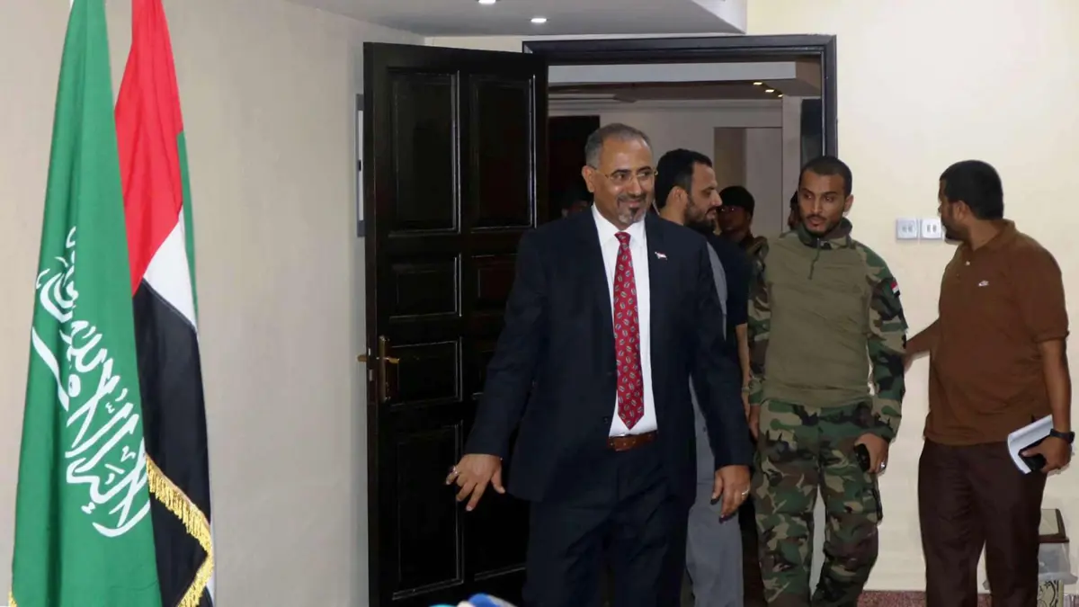 الانتقالي الجنوبي يؤكد تسليمه الخطط اللازمة لتنفيذ اتفاق الرياض