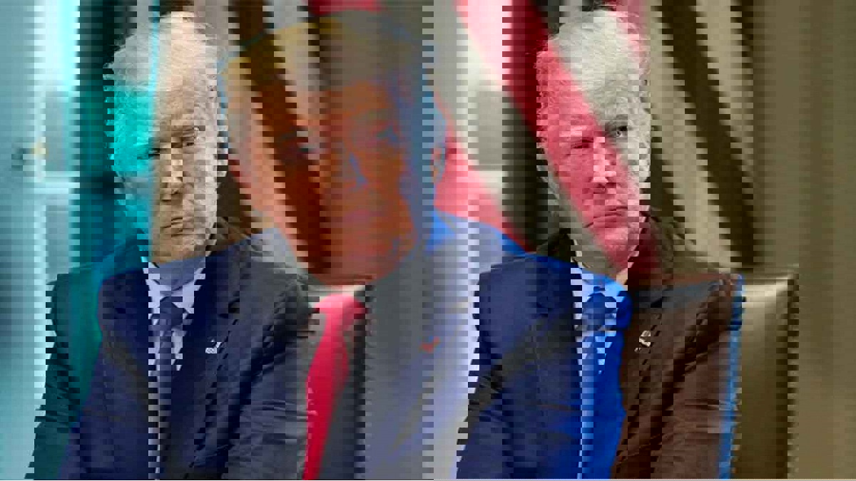 ترامب يلمح لإغلاق سجن غوانتانامو