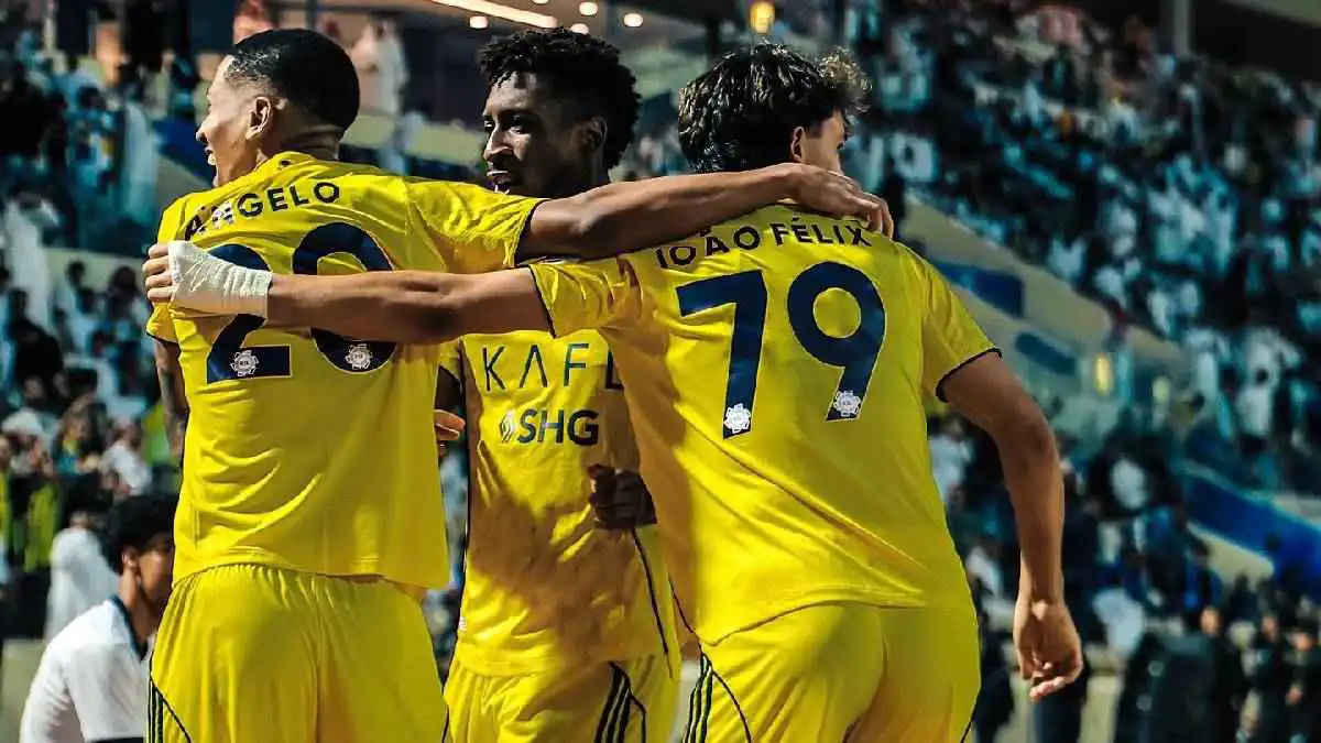 رغم الفوز بالثلاثة.. أكثر لاعب أثار استياء جمهور النصر أمام نيوم