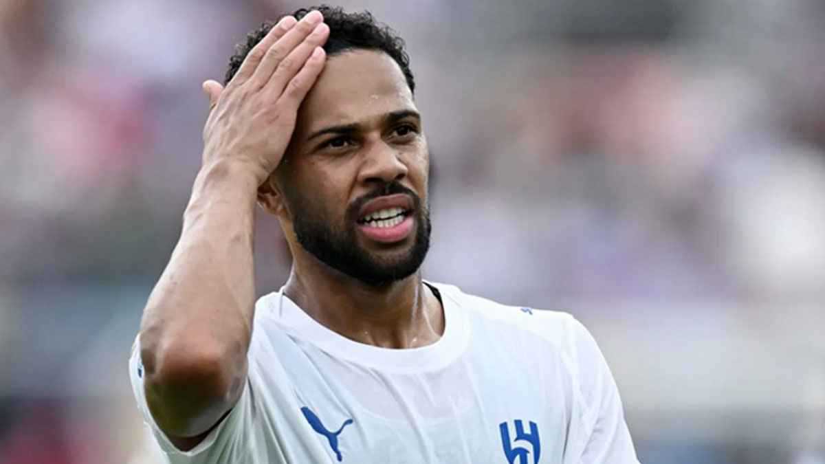 رقم ضخم للغاية.. كم طلب لودي من الهلال السعودي بعد فسخ عقده؟