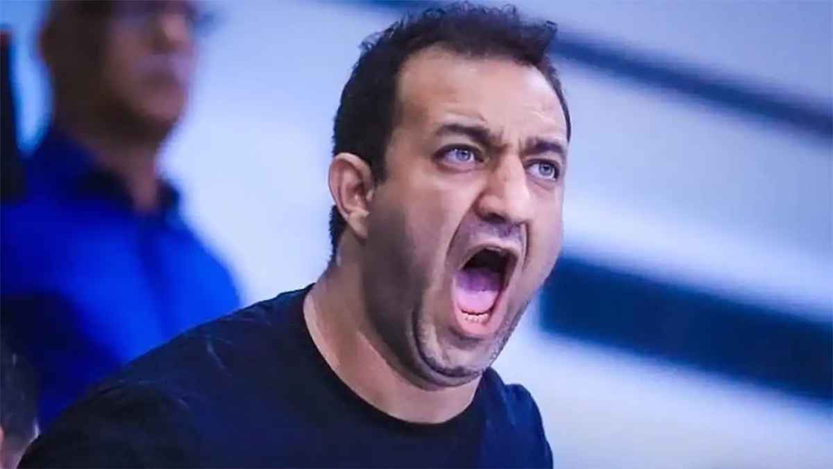 تظاهرت بالموت لتجديد عقد لاعب.. أحمد مرتضى منصور يفجر جدلا (فيديو)