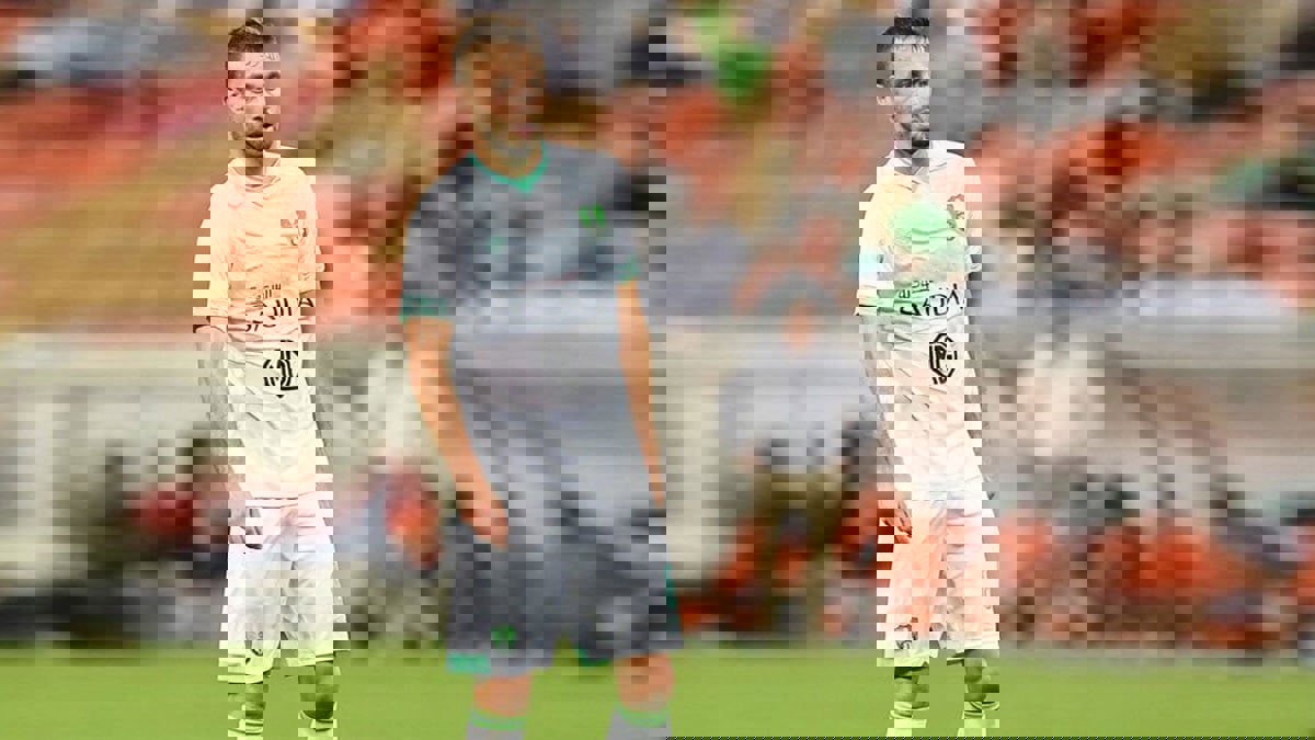 تقرير: ساريتش نجم الأهلي السعودي أصيب بـ"كورونا" خلال حفل زفافه