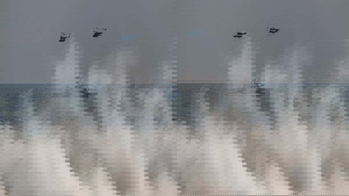 روسيا تبدأ تدريبات عسكرية في بحر قزوين.. وتسحب عتادا عسكريا من القرم