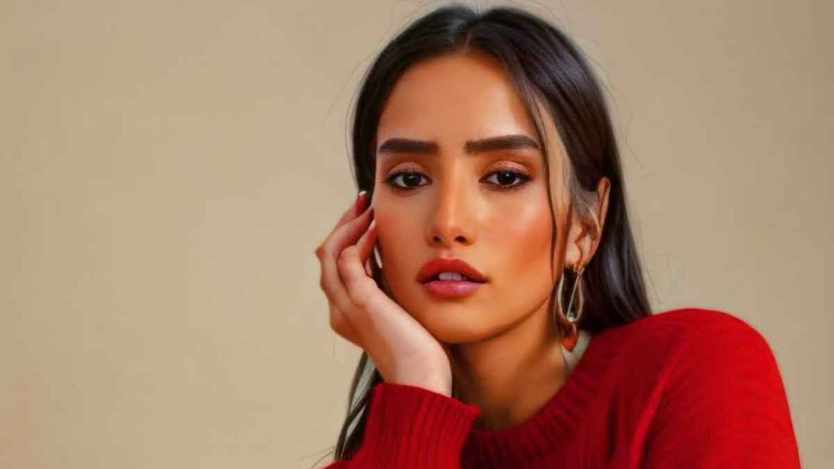 خلاف حاد بين زينة وجارها بسبب "كلب"