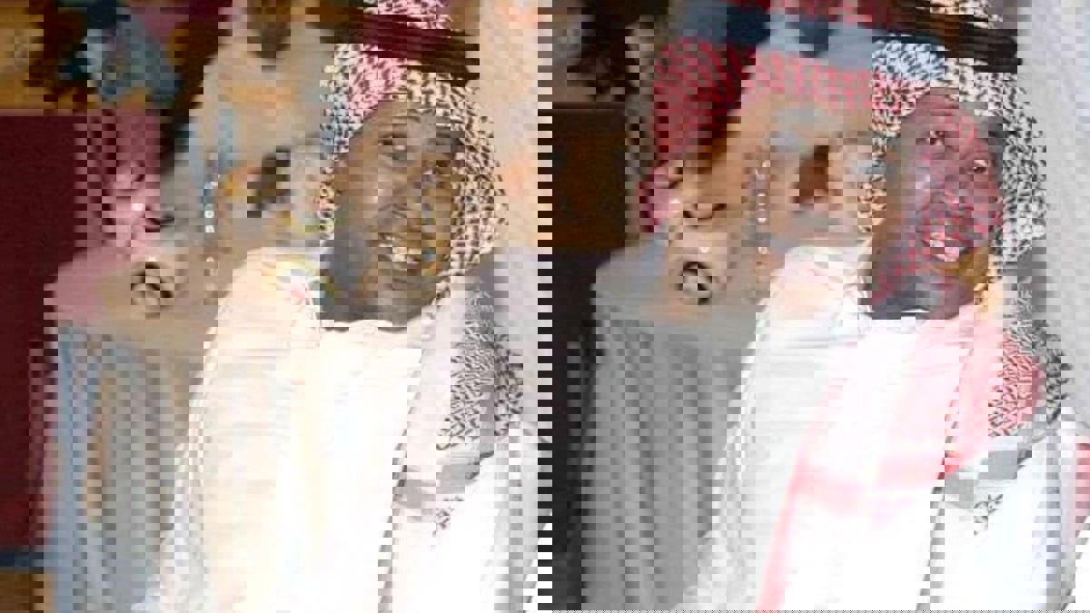 سعيد العويران يسخر من بافيتيمبي غوميز في مقطع فيديو مع سائق تاكسي (شاهد)