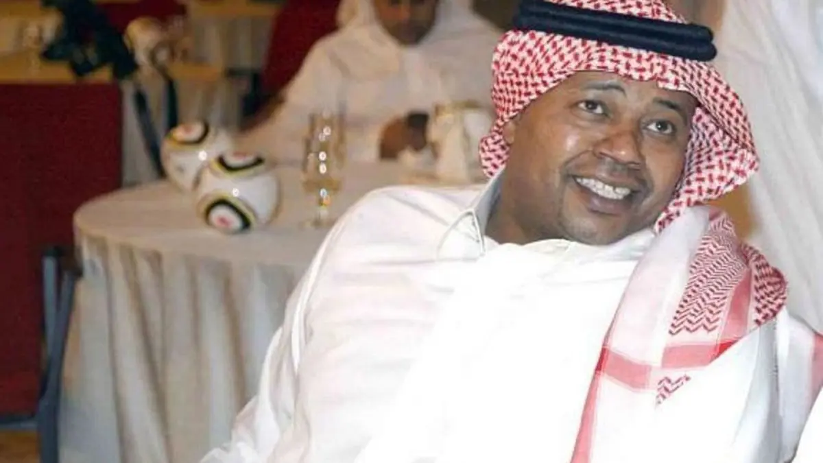 سعيد العويران يسخر من بافيتيمبي غوميز في مقطع فيديو مع سائق تاكسي (شاهد)