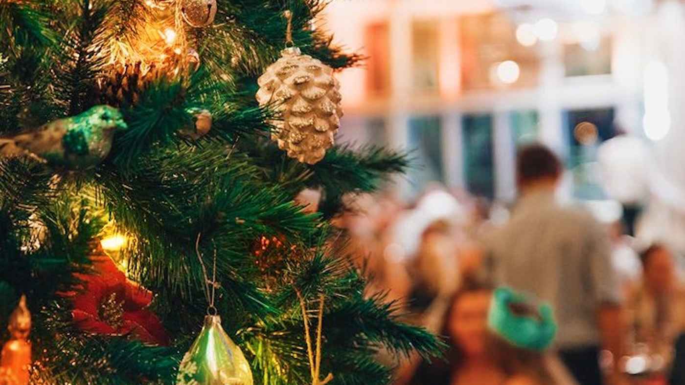 لماذا يرتفع معدل النوبات القلبية في موسم العطلات؟