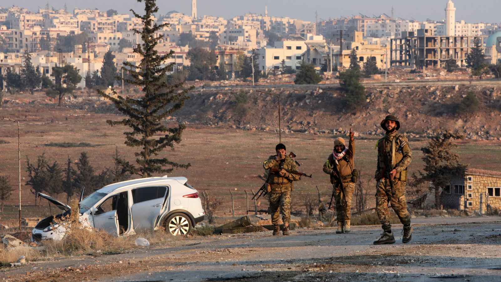 بمساعدة مدربين أجانب.. تقنية متطورة تعزز تقدم الفصائل في حلب