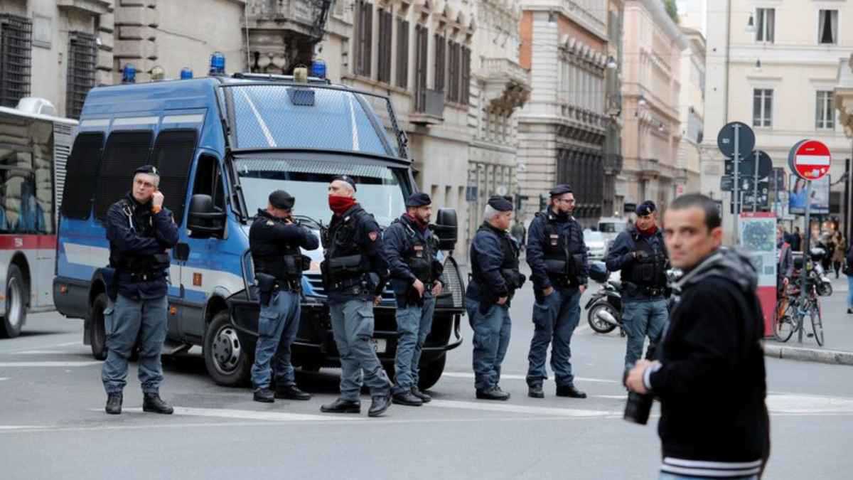 ضربة أمنية كبيرة.. إيطاليا تضبط 1.4 طن مخدرات وتعتقل المئات