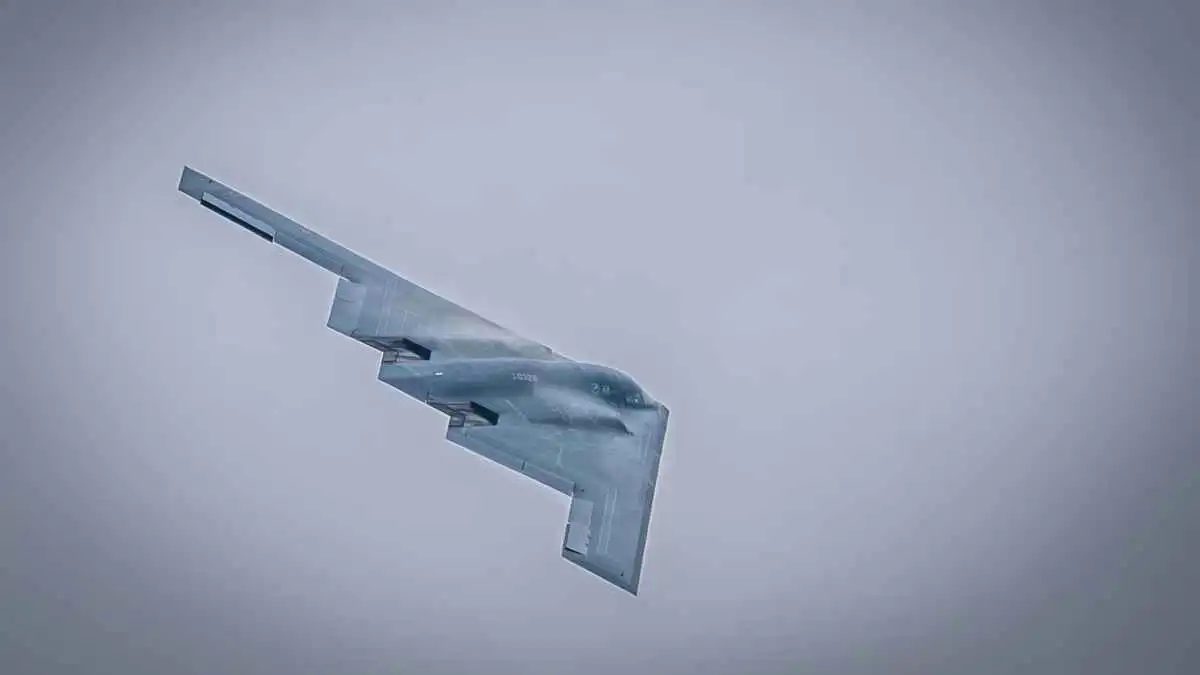 "الغضب الملحمي".. واشنطن تطلق "قاذفات B-2" لتقويض قدرات  إيران العسكرية (فيديو)
