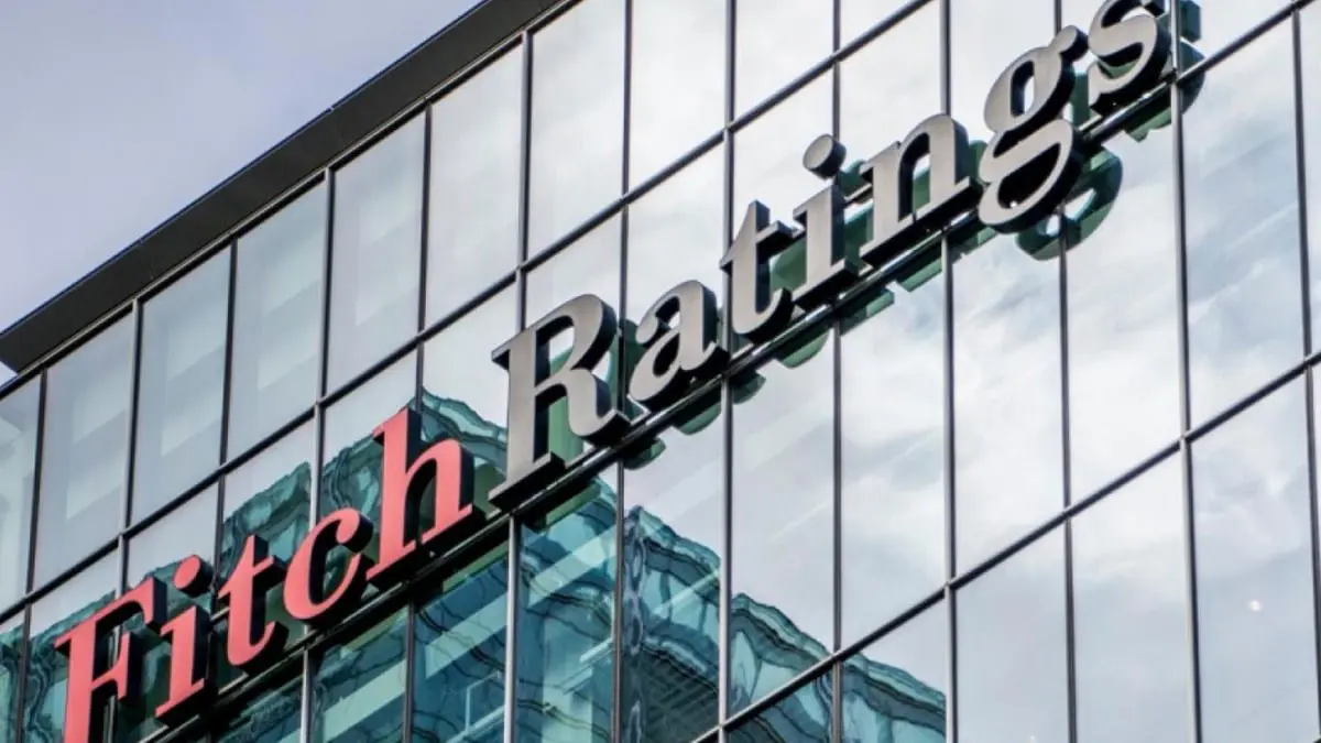 "فيتش": خروج لبنان من وضع "التخلف عن سداد الدين" ما زال صعبًا