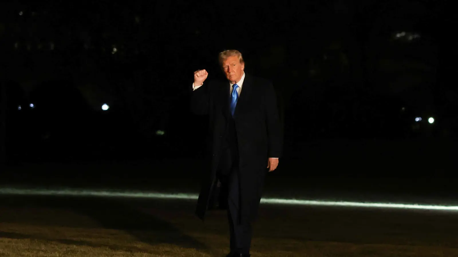 ترامب: المنتجات الأوروبية ستكون مستهدفة بالرسوم الجمركية "قريبا"