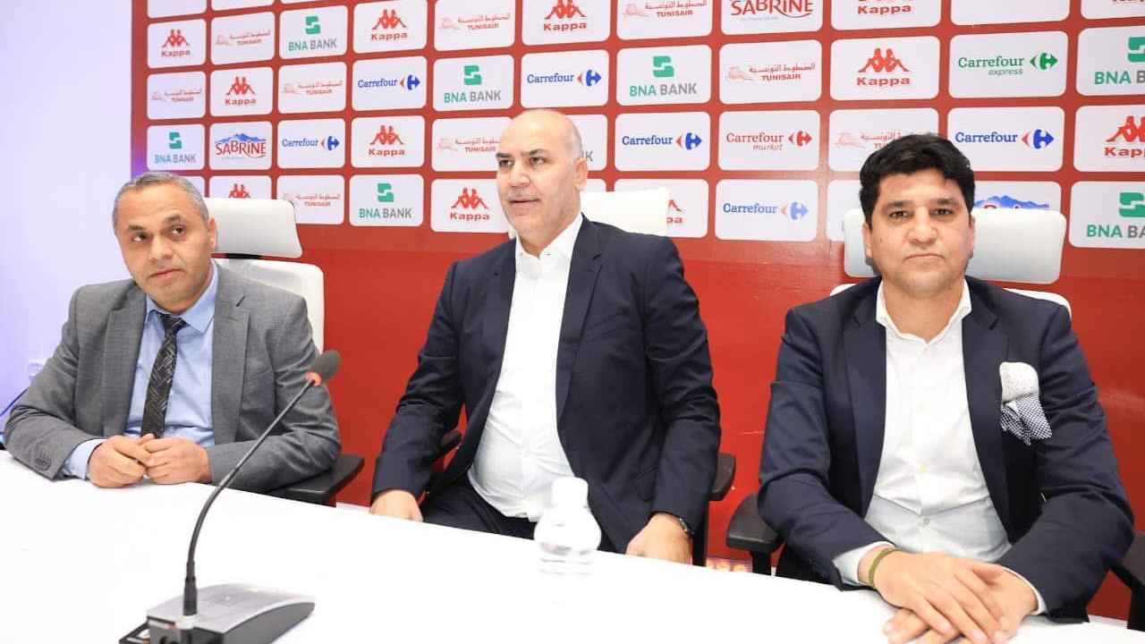 "مصلحة المنتخب قبل أنديتهم".. سامي الطرابلسي يوجه إنذارا لمحترفي تونس بأوروبا