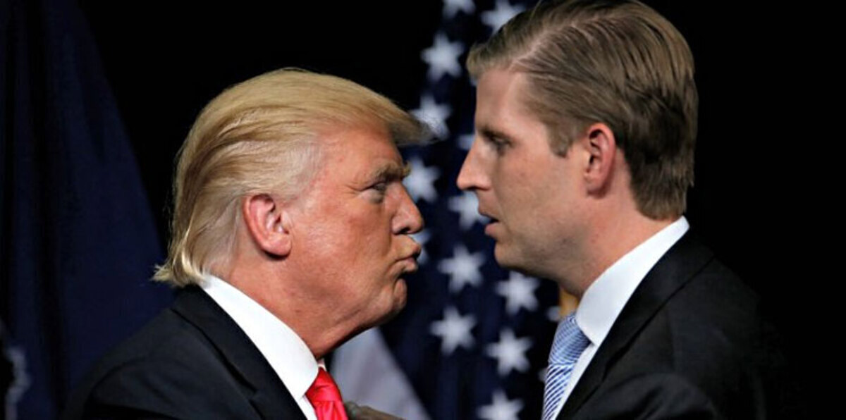 دونالد ترامب يطرد المهاجرين وابنه يشغلهم