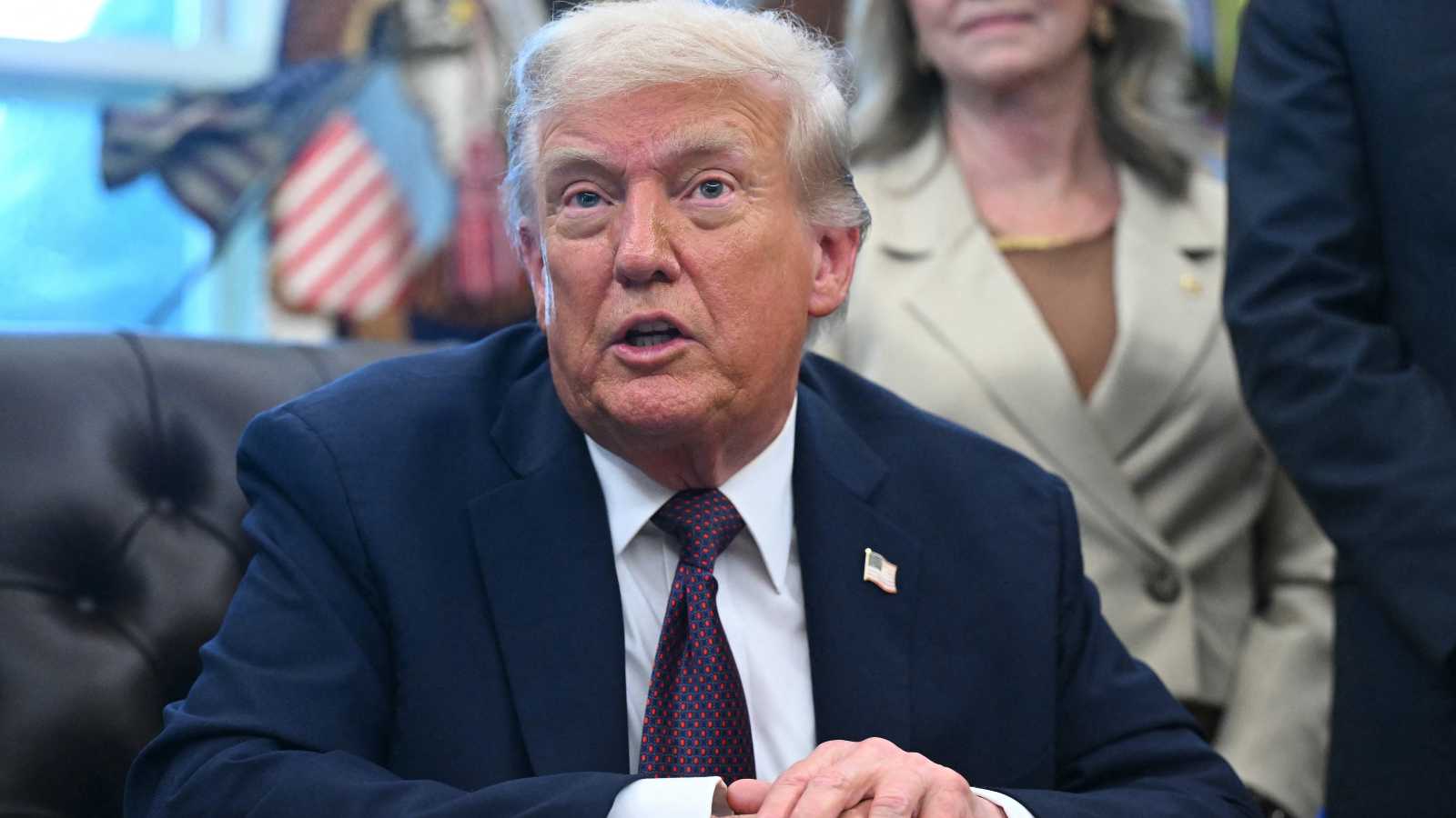 نهاية "حلم الحكم الفردي".. كيف سيواجه ترامب مأزق أول إغلاق حكومي؟