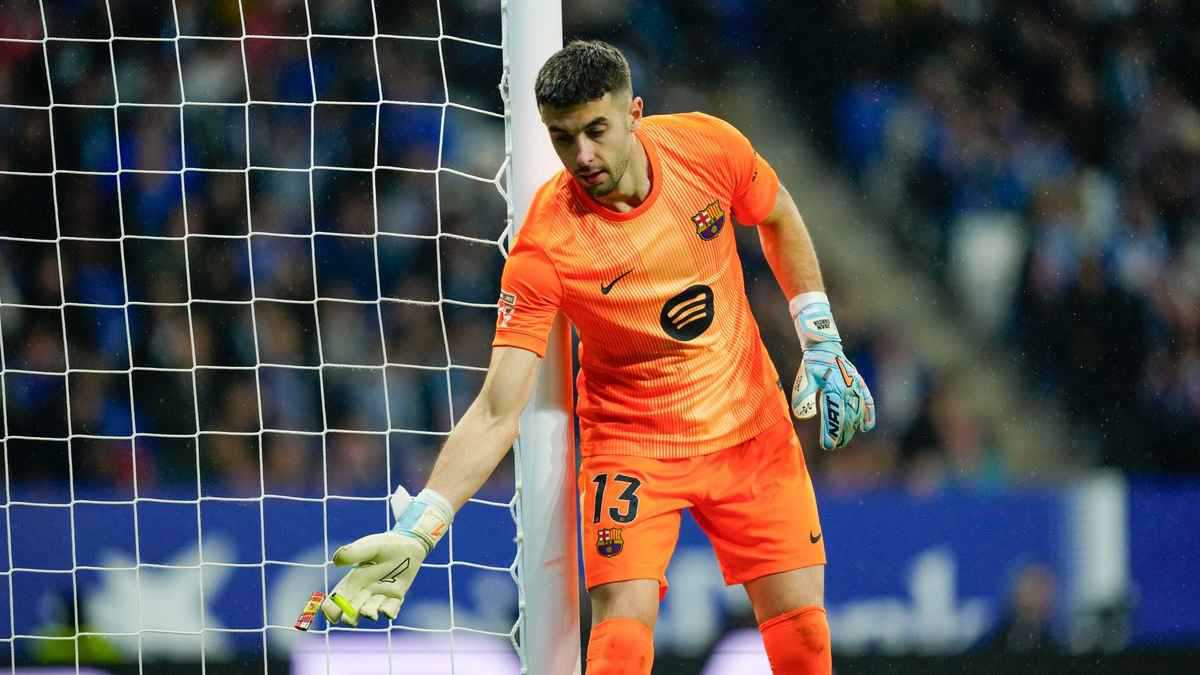 الأول 10 من 10.. أفضل 5 نجوم في برشلونة أمام إسبانيول 