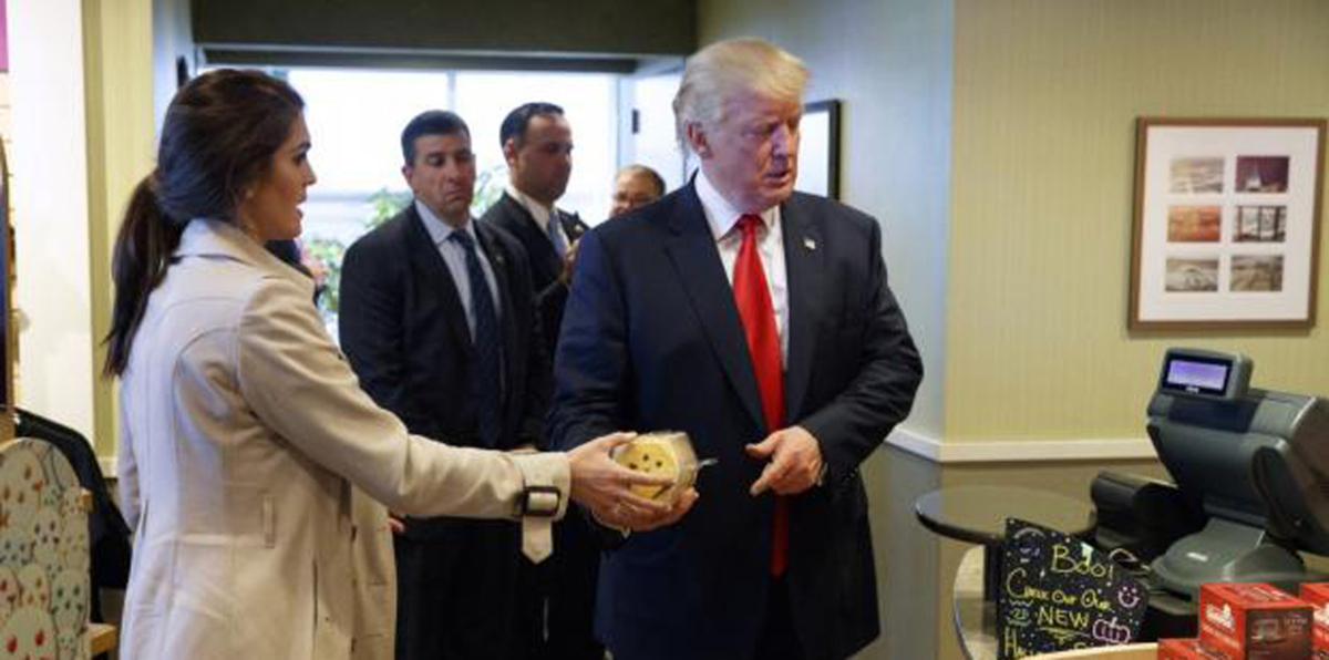 ترامب يعيّن الشابة هوب هيكس مديرة اتصالات مؤقتة في البيت الأبيض