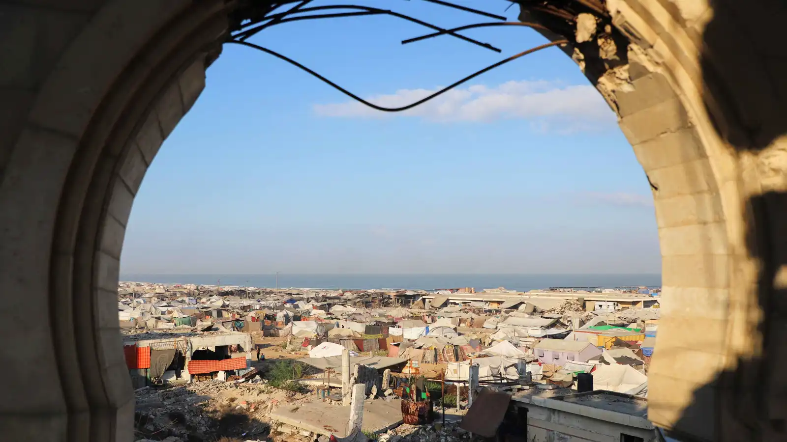 فلسطين: التعامل مع غزة كـ"عقار" اعتراف رسمي بالإبادة والتهجير