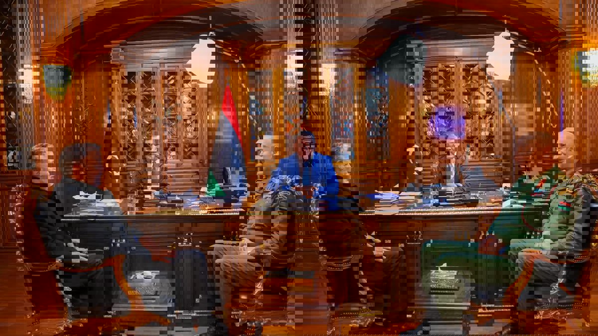 ليبيا.. هل يتحول التوتر بين الدبيبة والجويلي إلى نزاع مسلح؟