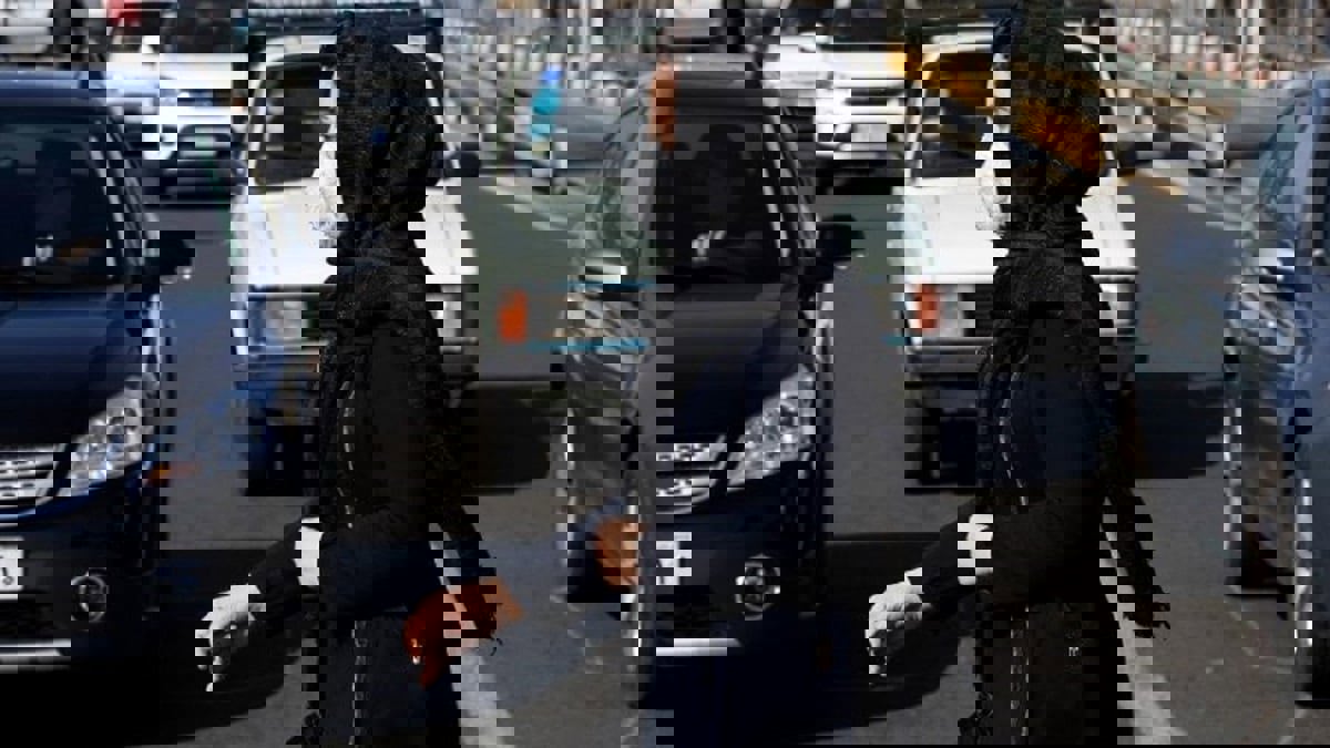 إيران تسجل 92 وفاة و1606 إصابات جديدة بفيروس كورونا