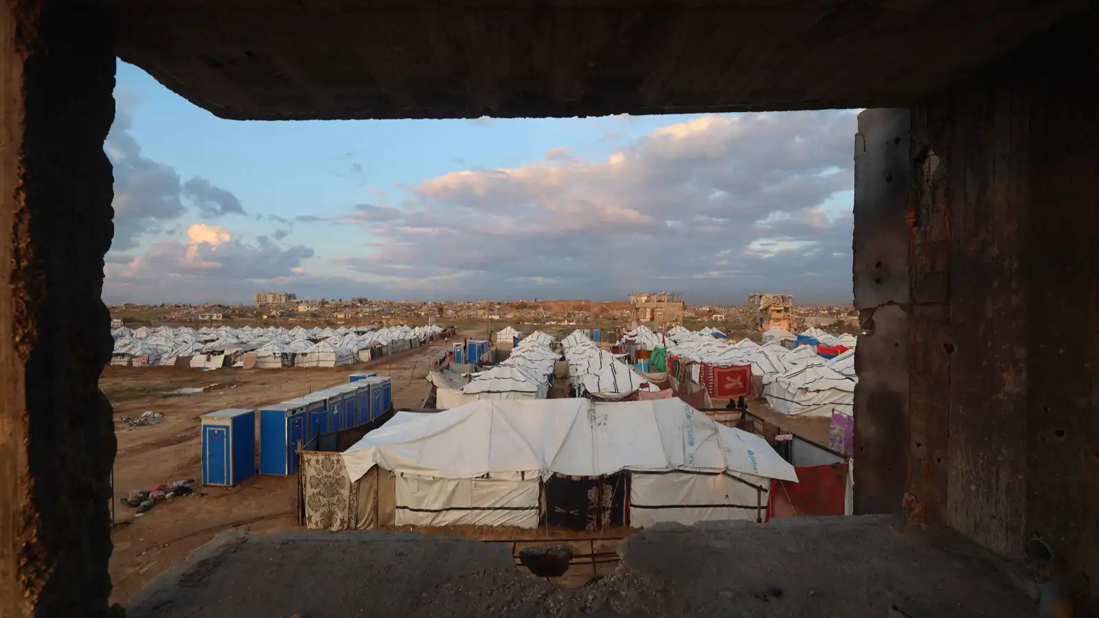 استيطان غزة وتفكيك حزب الله.. جدول أعمال غير معلن على طاولة نتنياهو وترامب