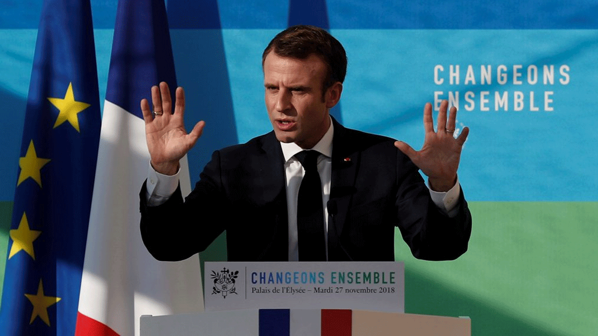 ماكرون يعلن إقفال مفاعلات نووية ويؤكد تفهمه لمعاناة المحتجين على ضريبة الوقود‎