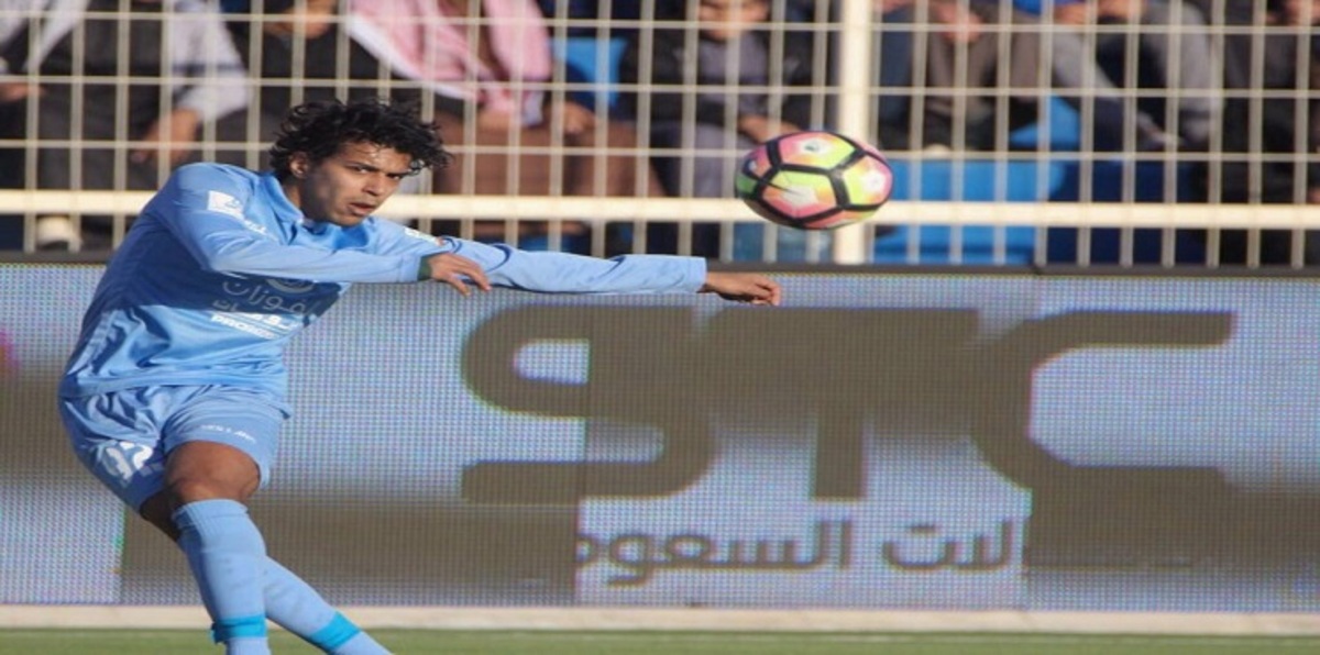 الأهلي المصري يعلن ضم "حمودي".. و"معلول" يحاول إنهاء فتنه الترجي