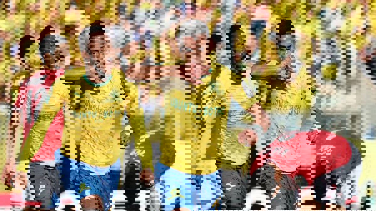 حقيقة اقتراب نادي النصر السعودي من ضم جاستون سيرينو